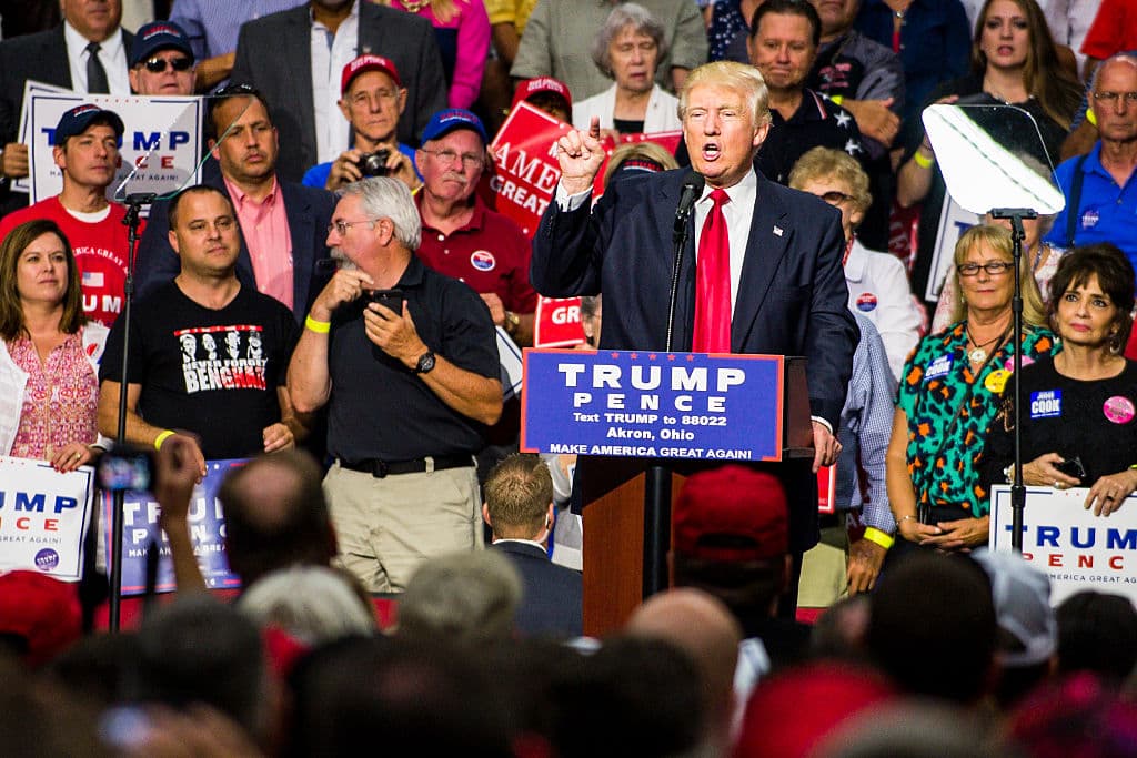 Trump dice que está abierto a "suavizar" las leyes migratorias