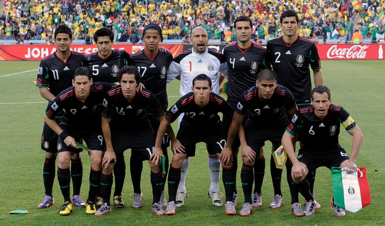 La última vez que a México le tocó el primer juego de un Mundial fue en 
<b>Sudáfrica 2010, </b>ante la selección local.