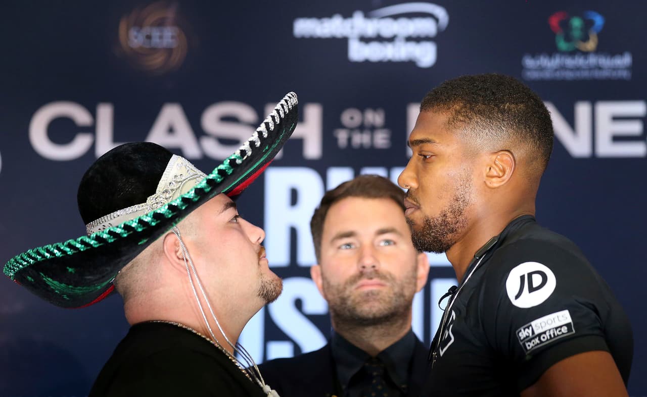Anthony Joshua pesó 237.5 libras, mientras que Andy Ruiz dejó la aguja en 287.3 libras.