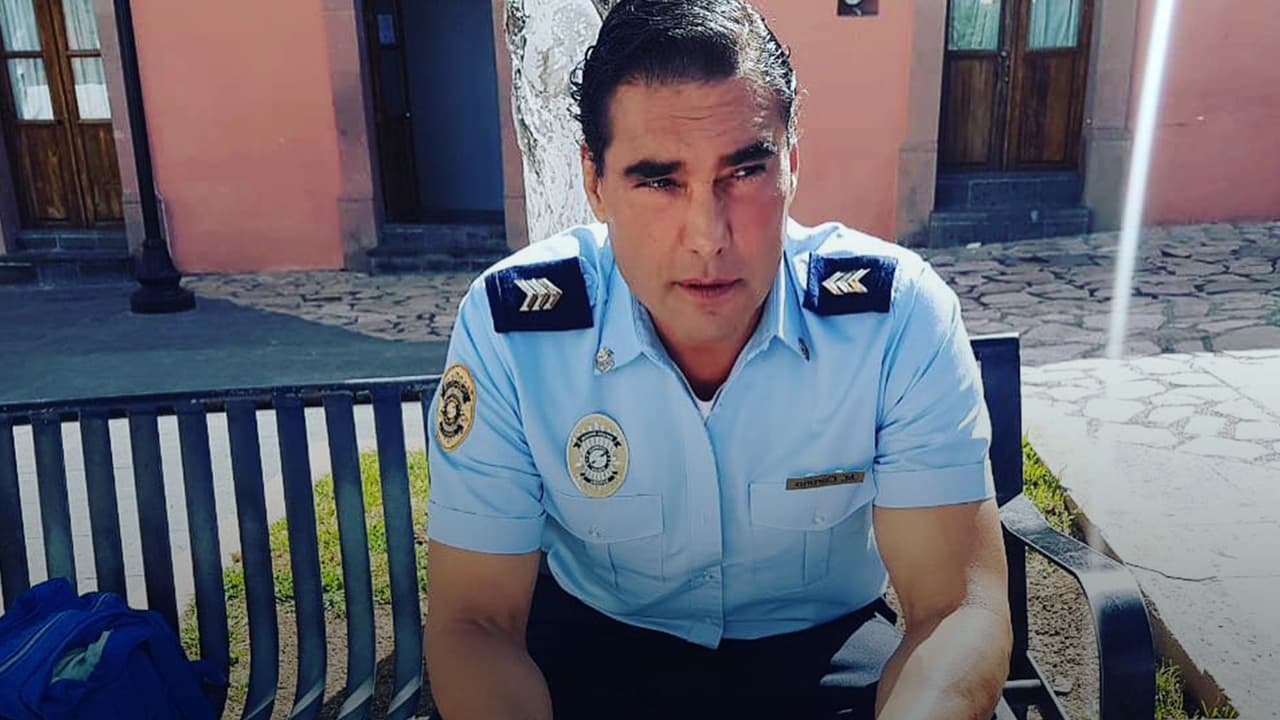 El periodista mexicano 
<b>Héctor Navarro, </b>del programa de televisión ‘De primera mano’, reportó que el actor de 57 años de edad habría abofeteado a un hombre durante una grabación. Una fuente vinculada a Yáñez, consultada por 
<b>Univision Entretenimiento, </b>aseguró que todo se trató de una escena (donde hubo una bofetada actuada) que habría sido descontextualizada.