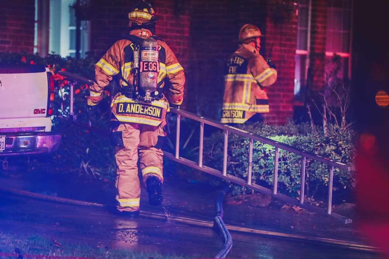 Fueron los bomberos de Cy-Fair quienes respondieron al siniestro.
