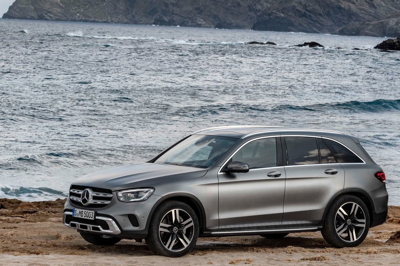 <b>Modelos afectados:</b>
<br>
<ul>
<li>Mercedes-Benz C-Class</li>
<li>Mercedes-Benz GLC</li>
<li>Mercedes-Benz EQC</li>
</ul>