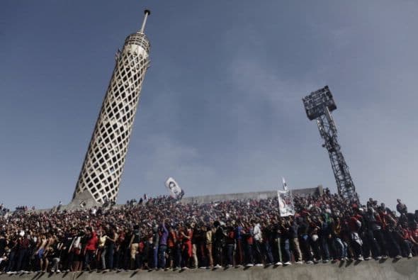 Las manifestaciones se caracterizaron por ser actos en contra del gobierno de Morsi, de tendencia pro islámica, e incluso pedían su renuncia y que se derogue la nueva constitución, que limita libertades a las minorías religiosas y étnicas.