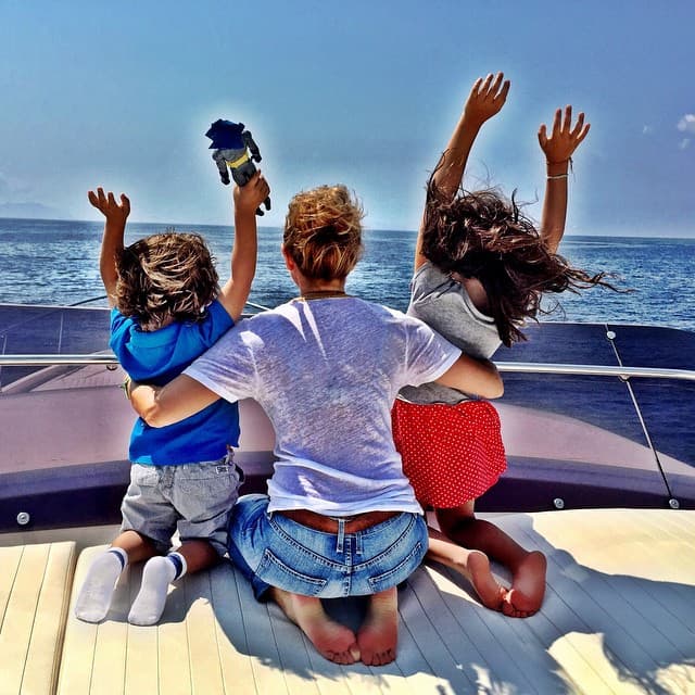 Thalía es una madre ejemplar.