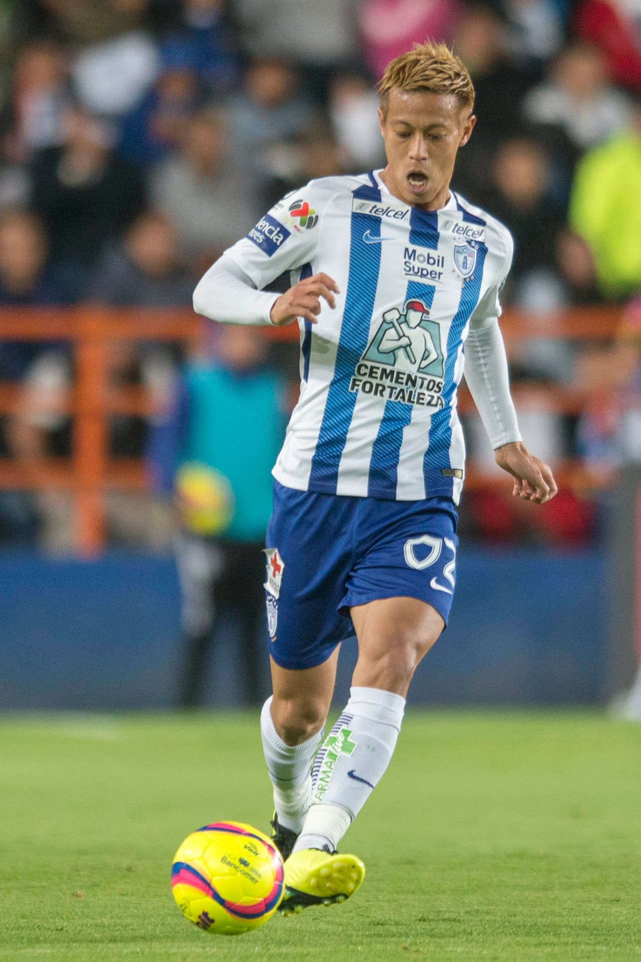 Keisuke Honda no pudo ser factor en el encuentro de hoy. El jugador japonés se ha convertido en pieza clave para el funcionamiento de los Tuzos.