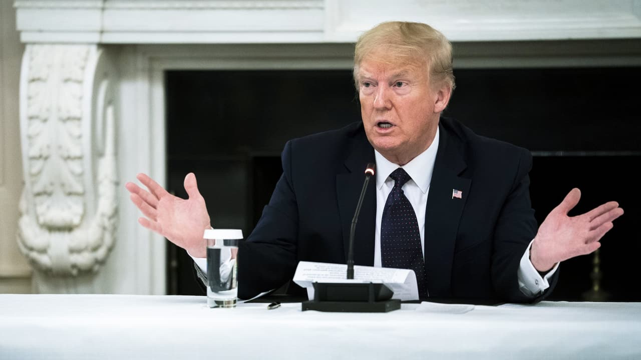 Trump dice que está tomando hidroxicloroquina, una droga cuyo uso desaconseja la FDA 