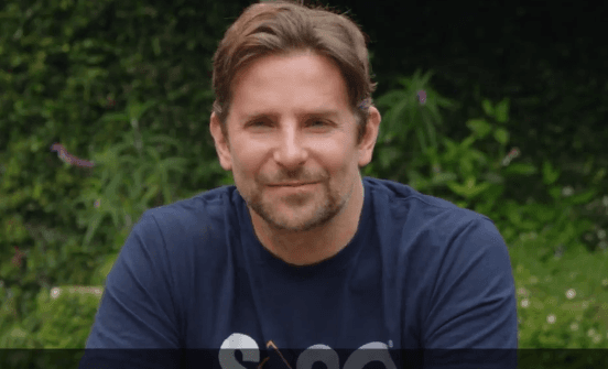 Este 2018 Bradley Cooper es el productor ejecutivo de Unidos Contra el Cáncer.