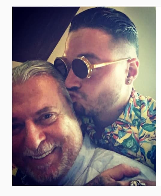 J Balvin le ha robado el corazón a sus fans. Este año tiene seis nominaciones a Premio Lo Nuestro.