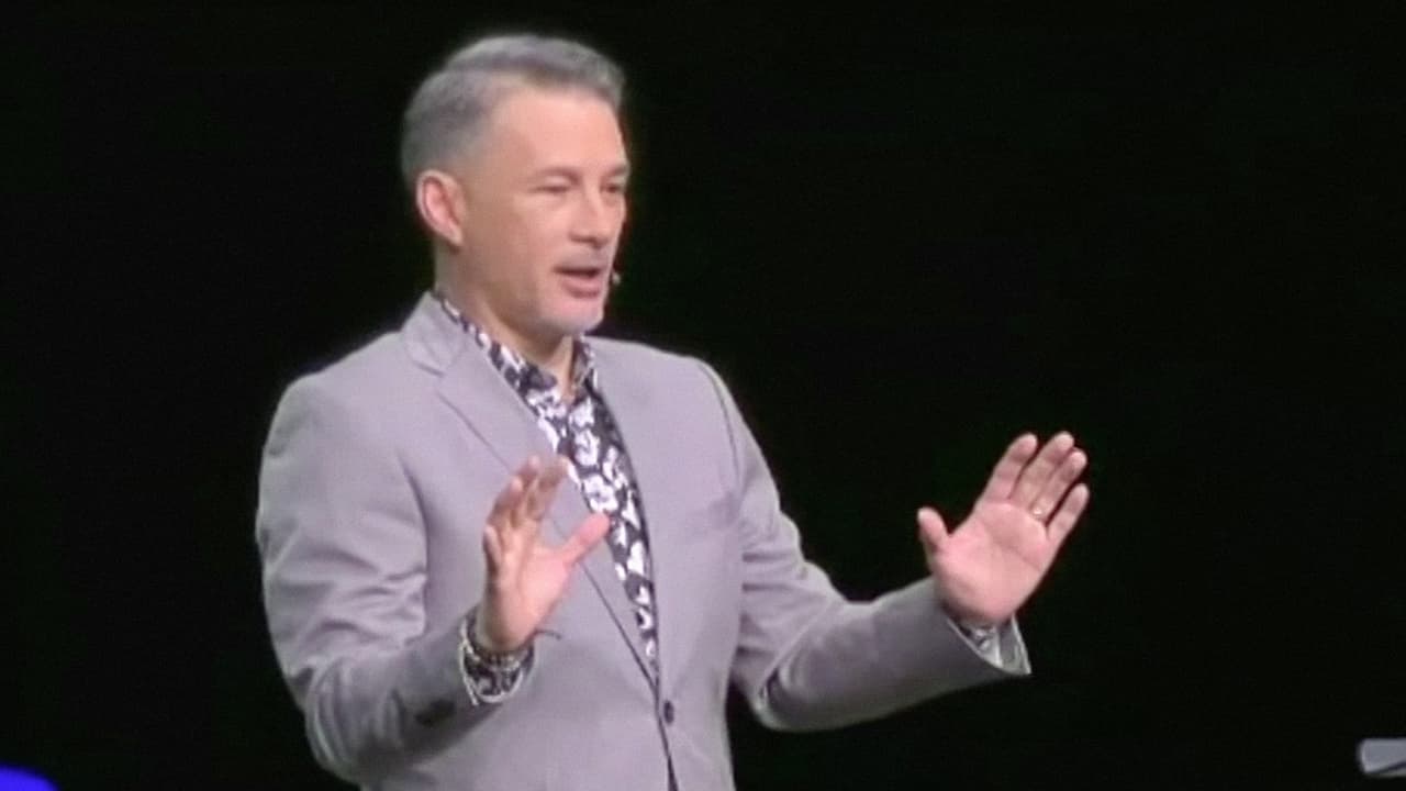 Fiscalía de Guatemala confirma que inició investigación sobre pastor ‘Cash’ Luna por reportaje de Univision Investiga