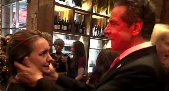 Demócratas de Nueva York piden la renuncia del gobernador Cuomo tras acusaciones de acoso sexual  