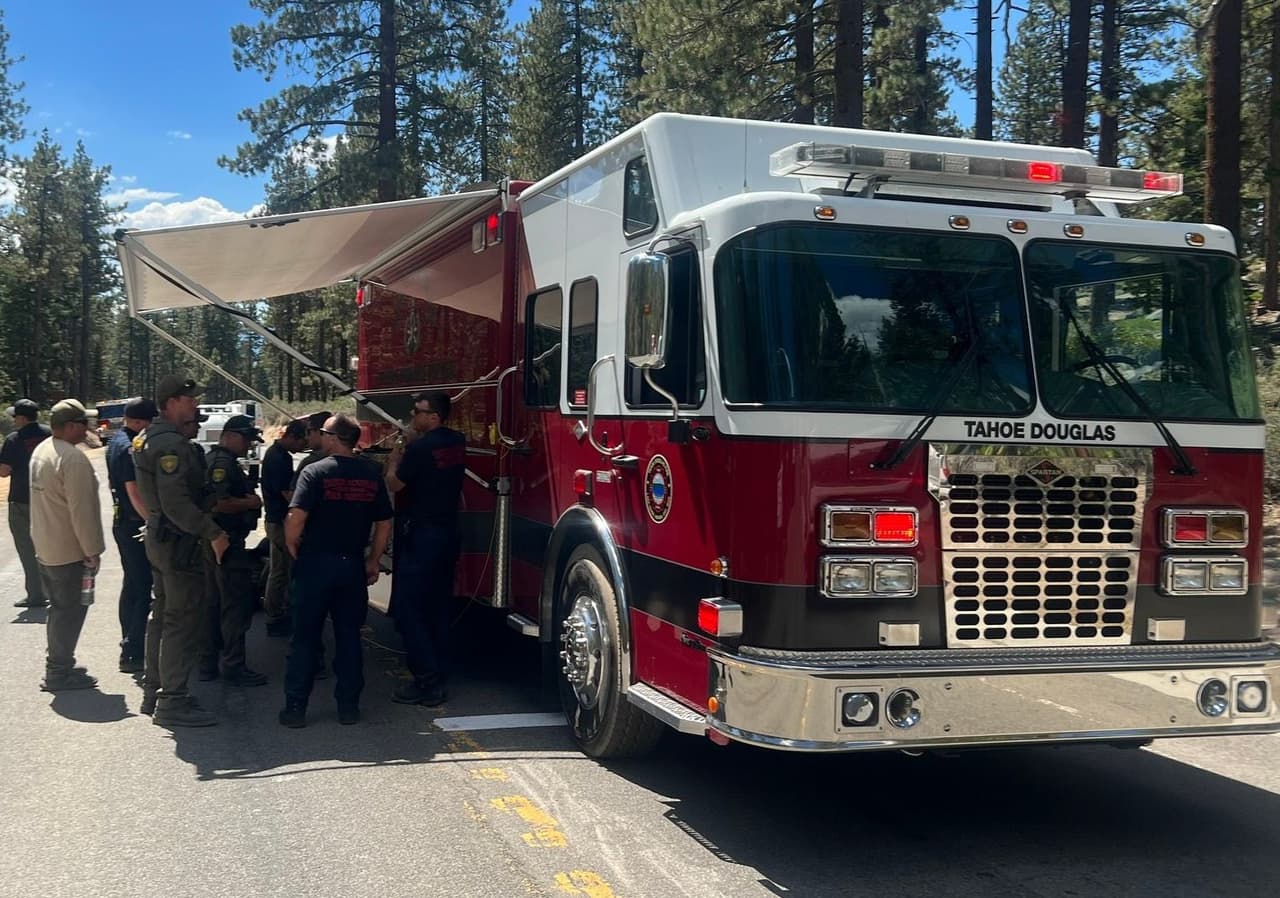 Encuentran paquete con explosivos en carretera cerca de Lake Tahoe