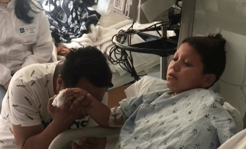 El niño como su familia aun no pueden creer lo que sucedió.