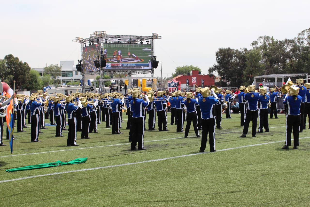 Te invitamos a disfrutar de las mejores imágenes de la visita de los Raiders al 'Coloso de Santa Ursula' promocionando el juego del próximo 21 de noviembre ante los Houston Texans.