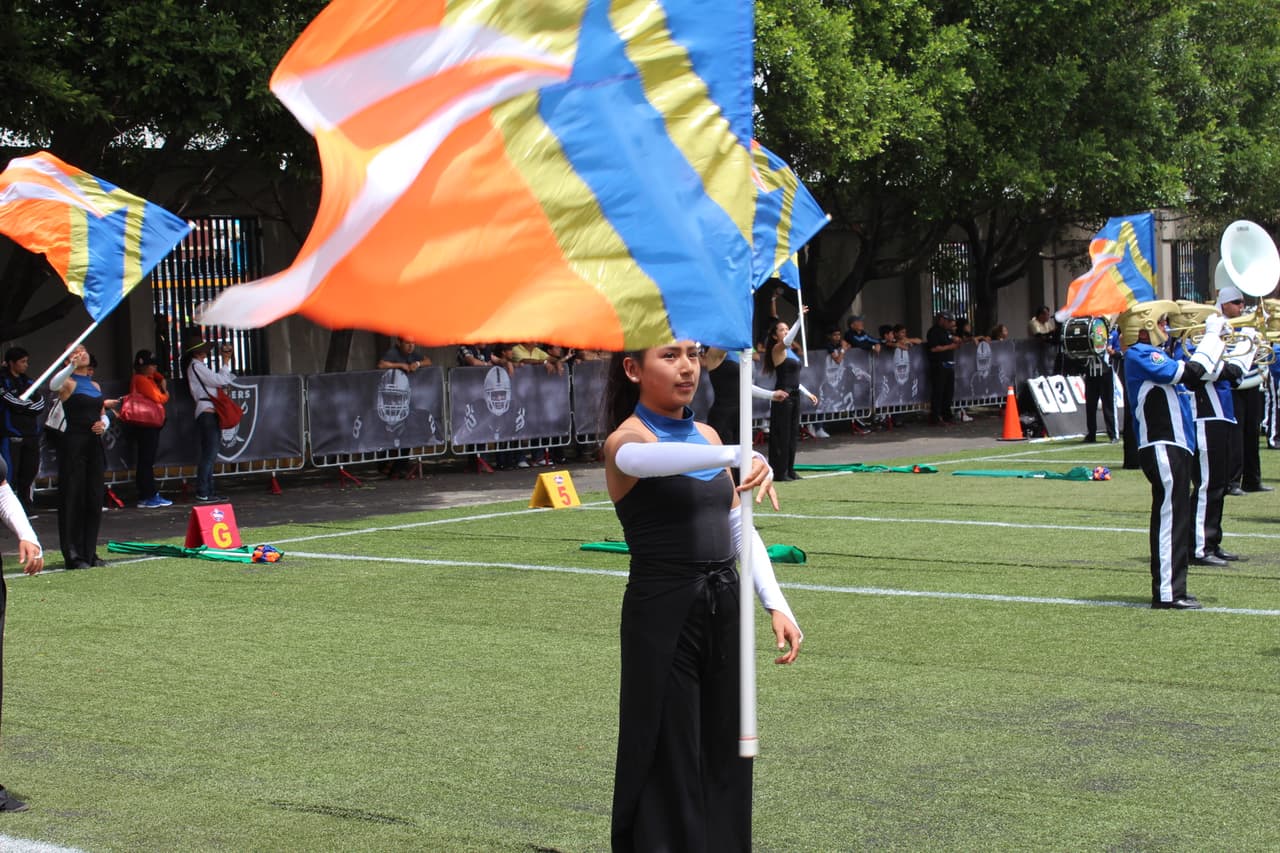 Te invitamos a disfrutar de las mejores imágenes de la visita de los Raiders al 'Coloso de Santa Ursula' promocionando el juego del próximo 21 de noviembre ante los Houston Texans.