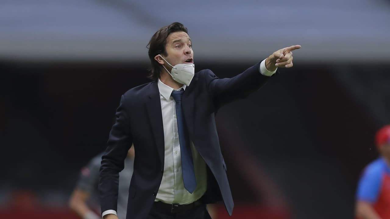 Con clara molestia, Solari exige a Concacaf proteger a jugadores