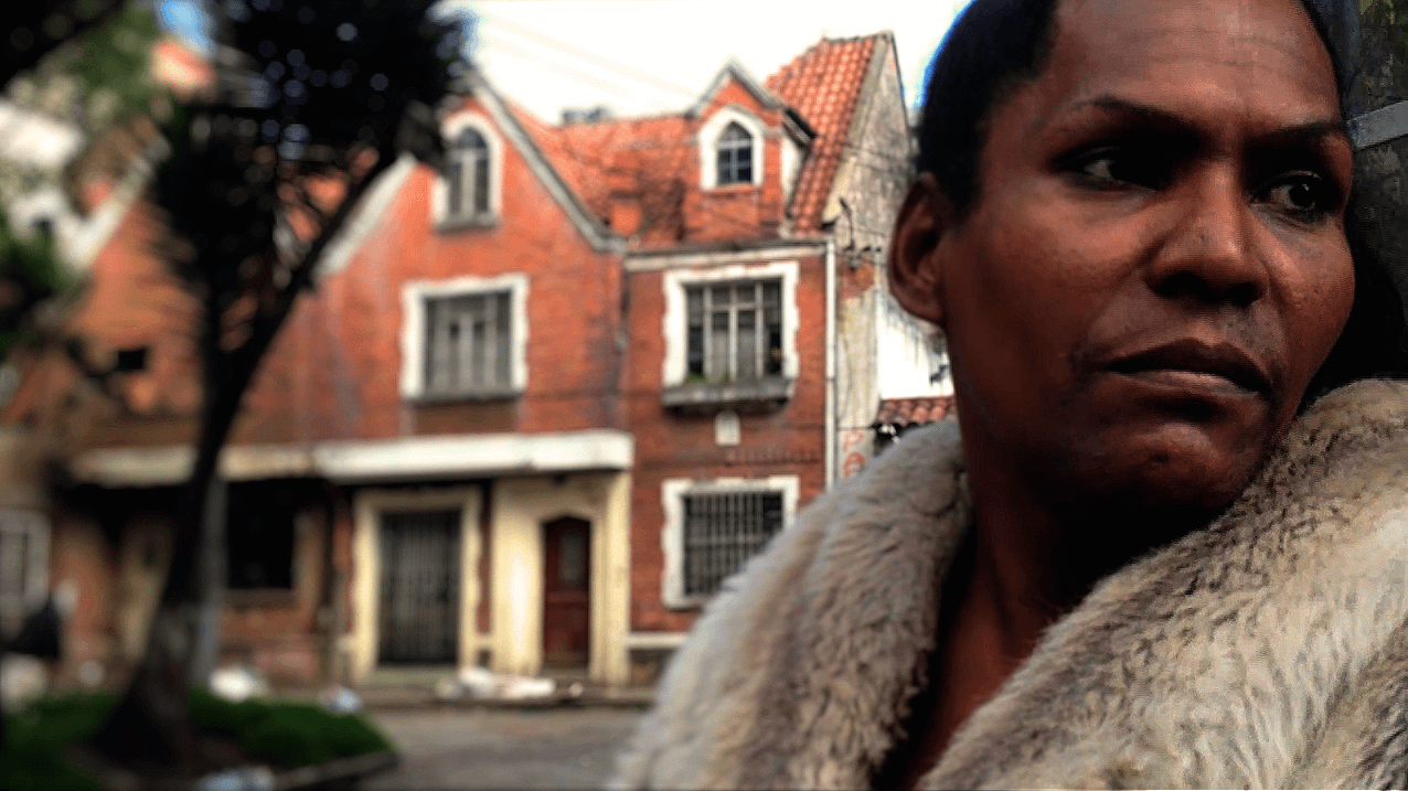 "Muchas mujeres empiezan a trabajar a las 10:00 am y no paran hasta la media noche”.