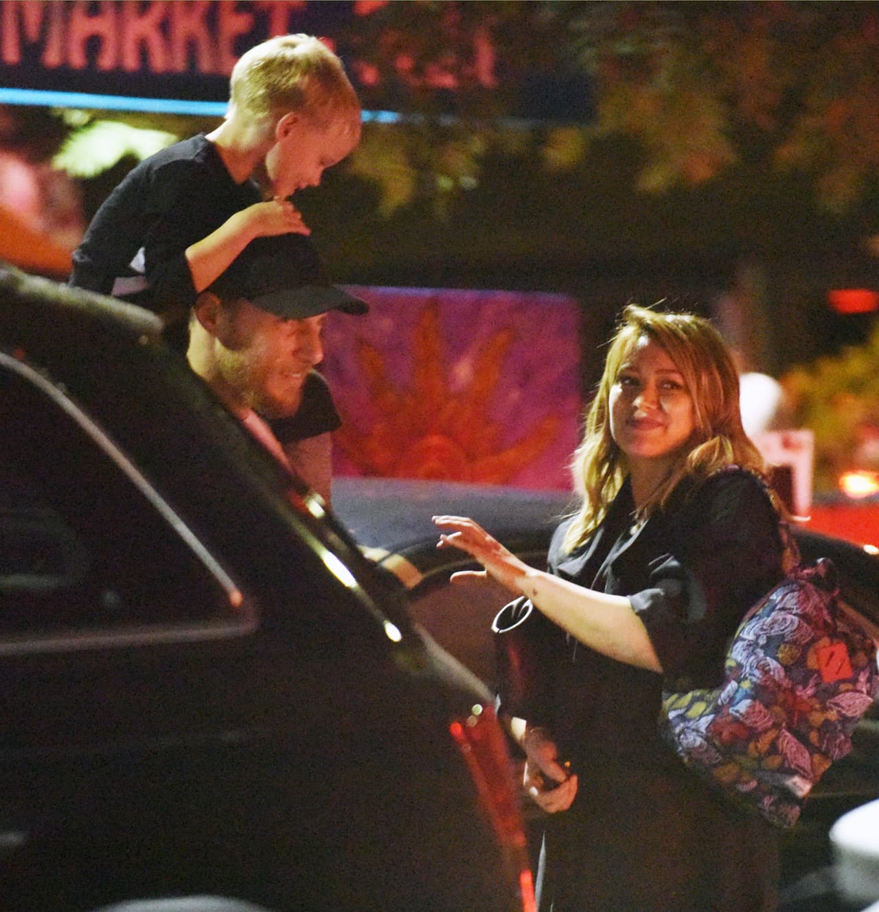 Hilary Duff está viviendo una "luna de miel".