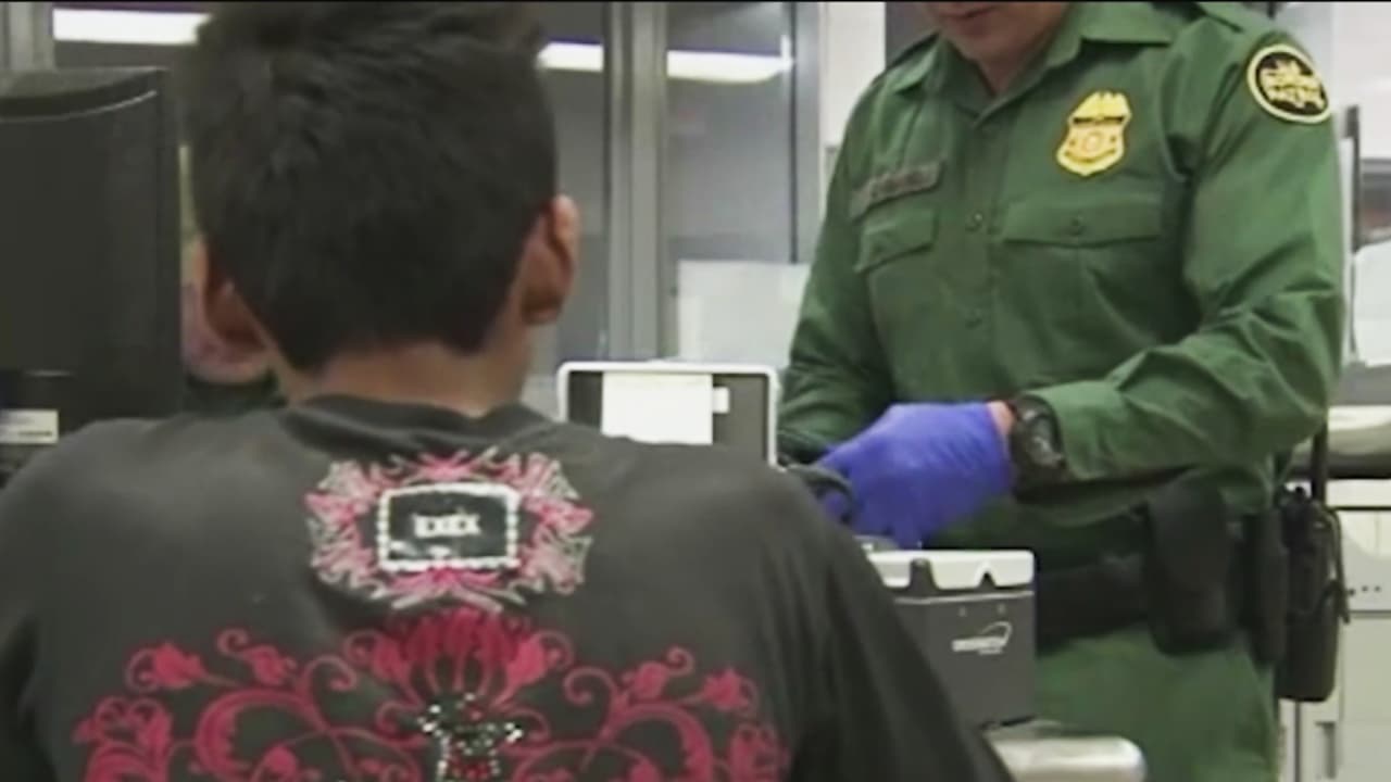 Corte Suprema permite reactivar “metering” y limita solicitudes de asilo en la frontera con México