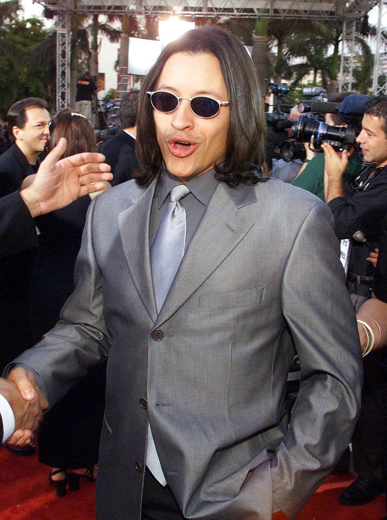 Elvis Crespo saltó a la fama internacional por el merengue 'Suavemente', el más exitoso de 1998, y que lo colocó en la premiación como la revelación del año en el género Tropical de 1999.