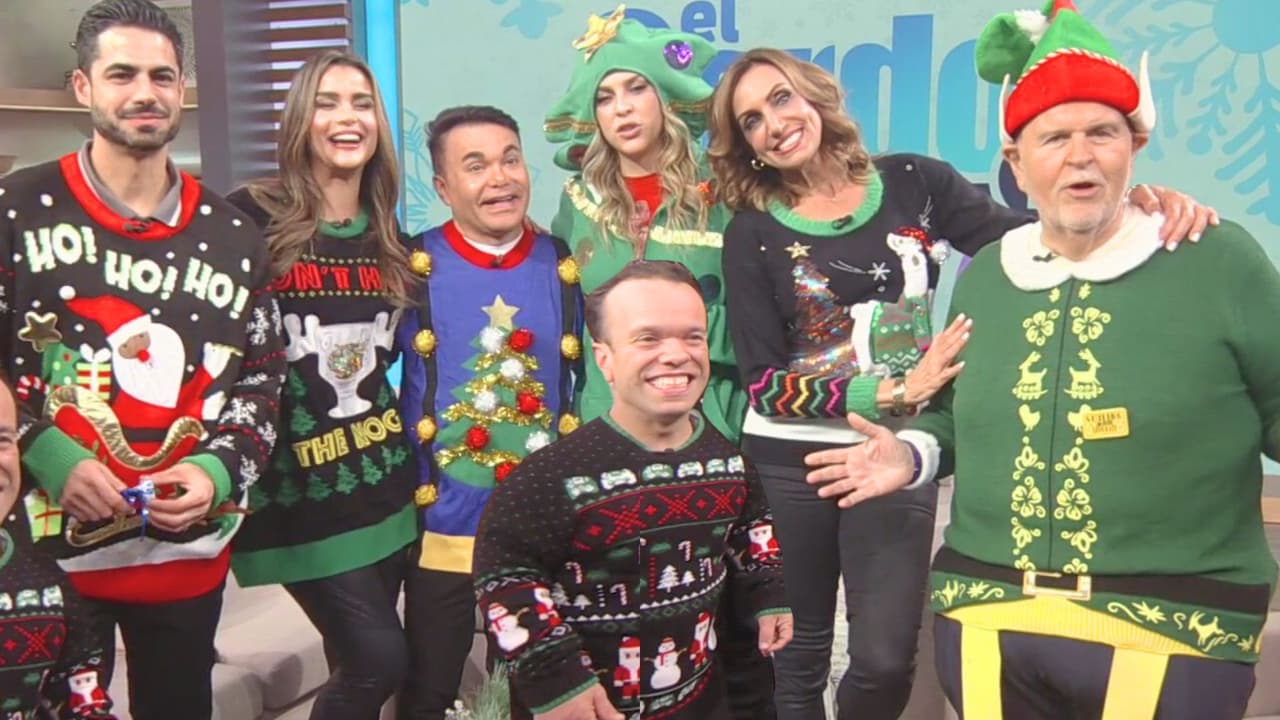 Lili Estefan y Raúl de Molina encabezaron la pasarela del viernes de 'Ugly sweater'