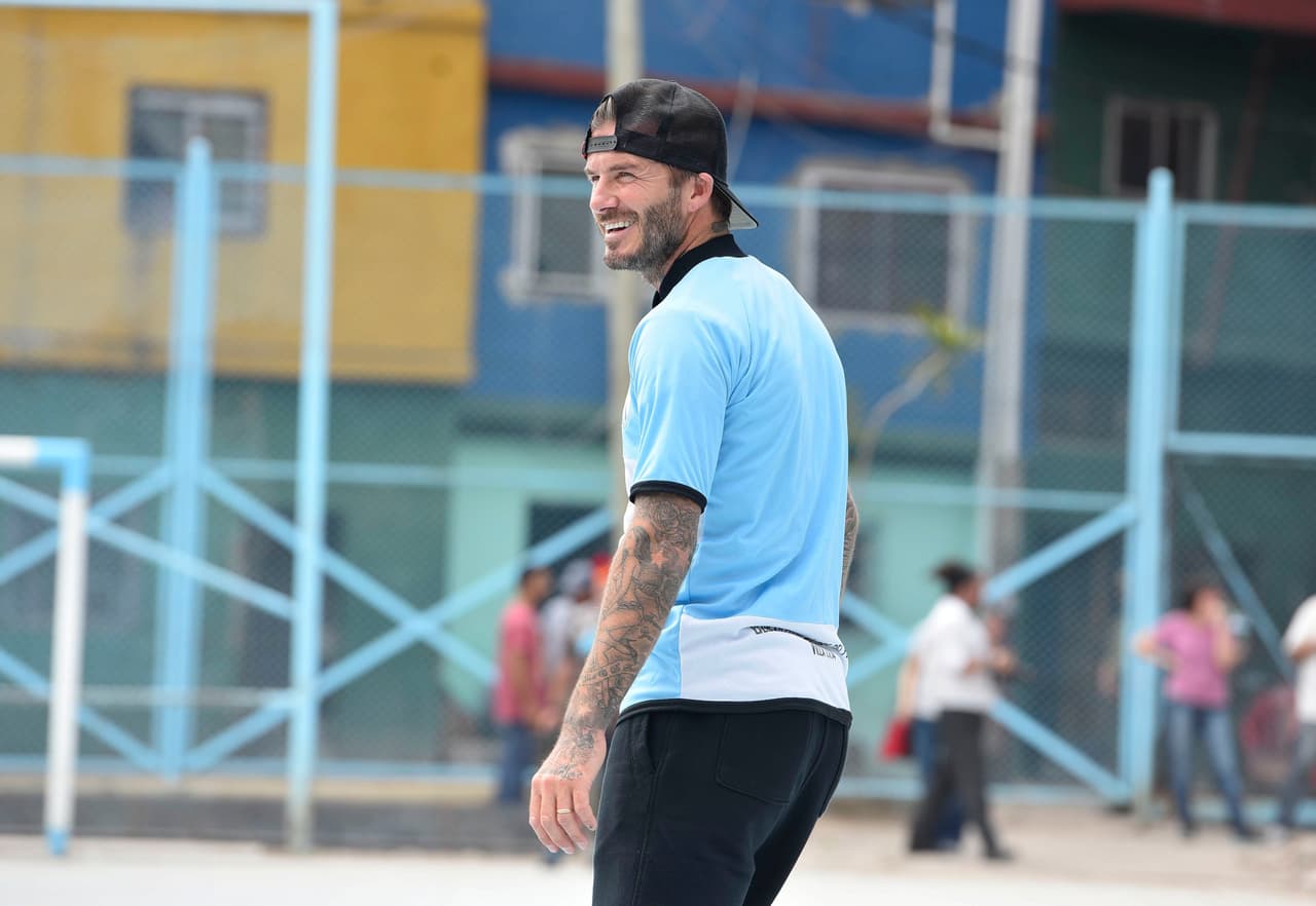 Se dice que el objetivo del documental es grabar siete pertidos en diferentes sedes.