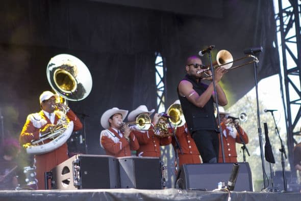 Miles de asistentes de todo el mundo disfrutaron de más de 180 presentaciones de bandas como Pearl Jam, Eminem y Outkast.