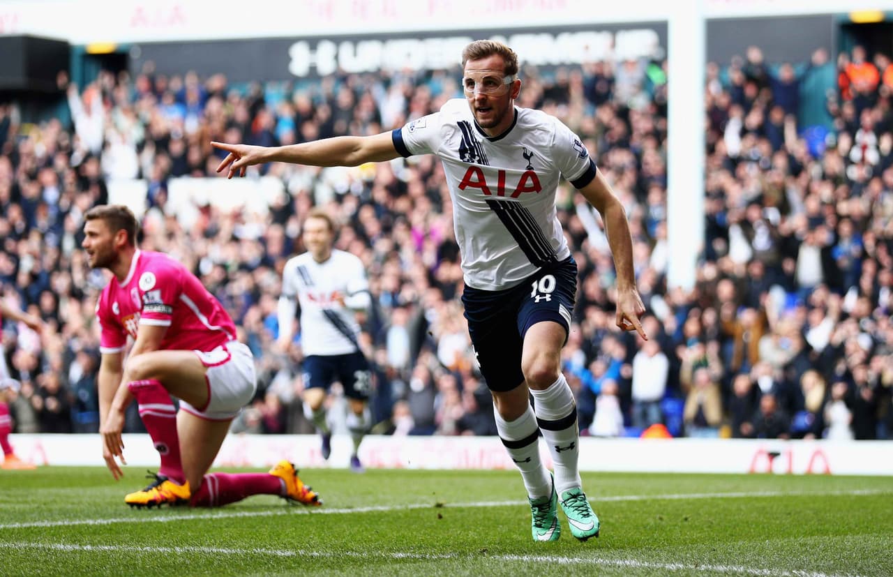 Tottenham, con doblete de Kane, vence al Bournemouth y prolonga el acoso al Leicester