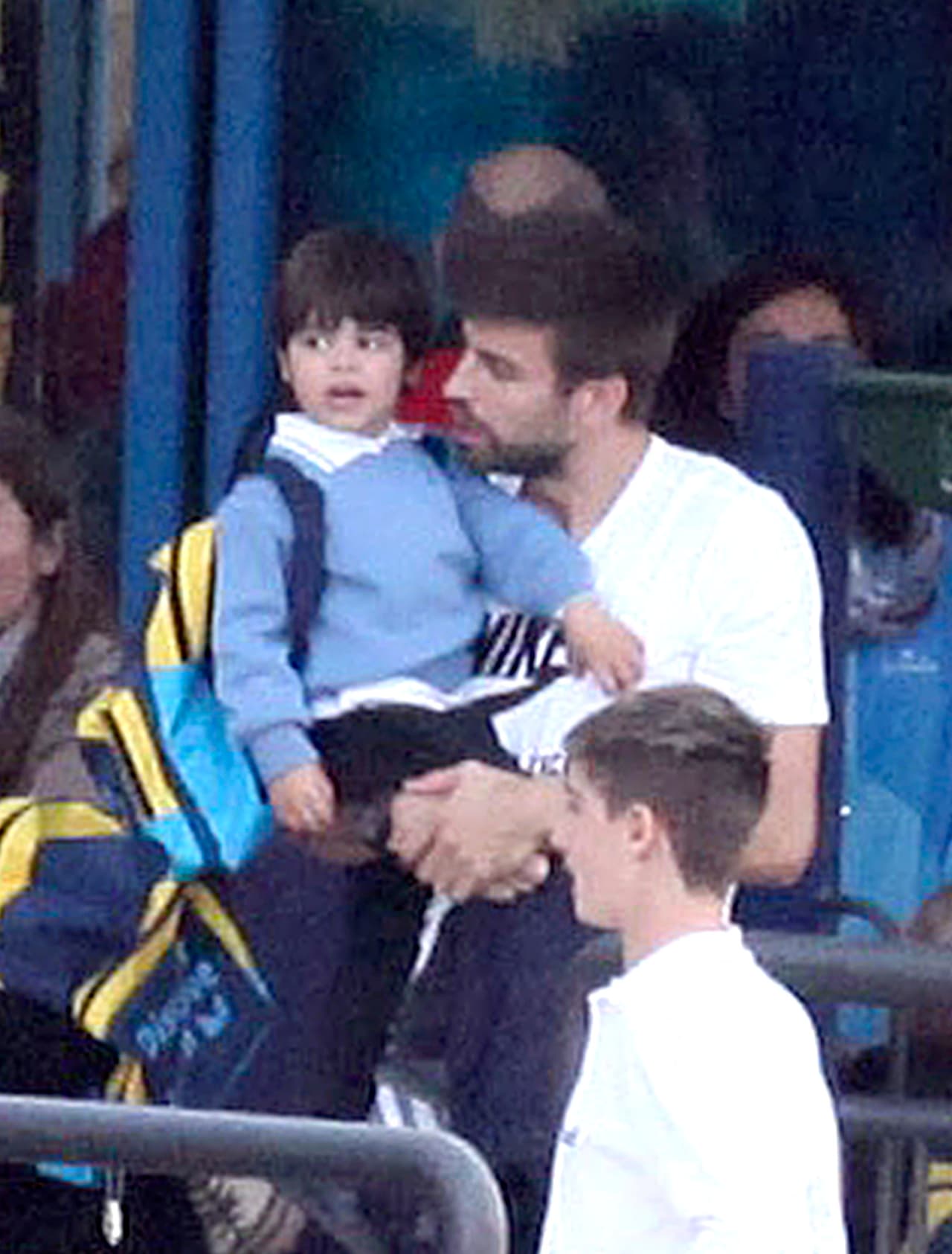 Los demás padres ni prestaron atención al futbolista.