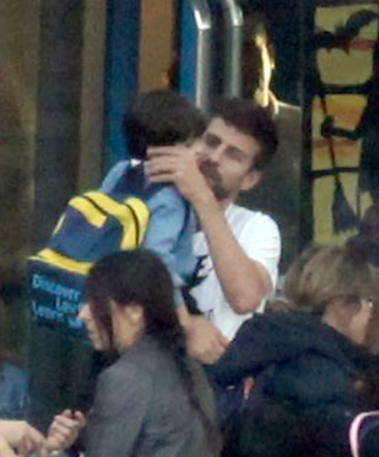 Hora de salida de todos los alumnos en la escuela.