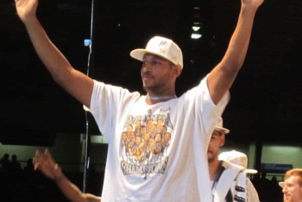 Photos: Spurs Championship Alamodome Celebration 2014