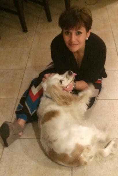 Carmet Miret tiene un hijo, pero este precioso peludo se ha convertido en su segundo.