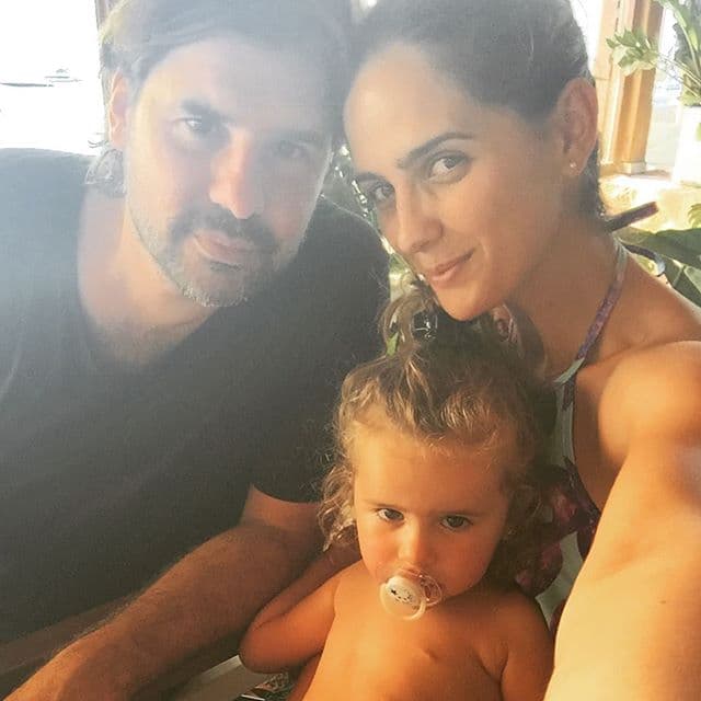 Su primera hija, Zulú, nació en Uruguay, donde estuvo en mucho contacto con su abuelo, el ex presidente de Argentina Fernando de la Rúa.