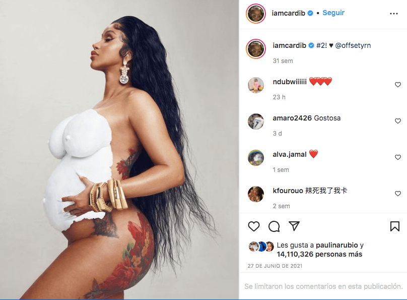 “#2” y el tag de su esposo Offset fue la única información que Cardi B compartió en una foto de su cuerpo desnudo y su baby bump cubierta con una pintura blanca o yeso. Su post sumó más de 14 millones 110 mil likes.
