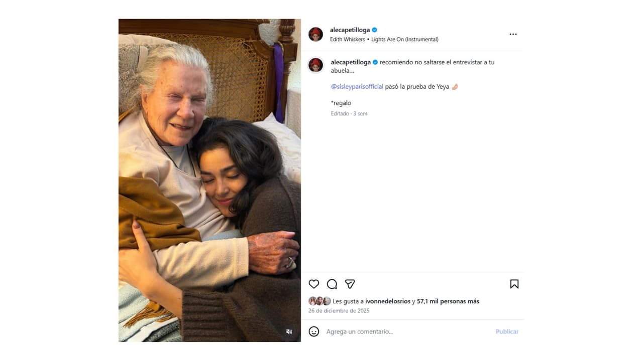 Alejandra Capetillo junto a su abuelita Yeya.