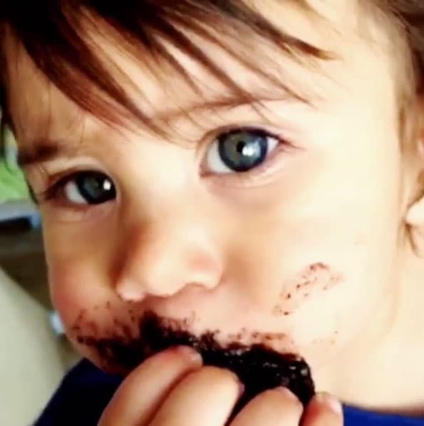 Seguramente esos ojos cautivarán a las mujeres.