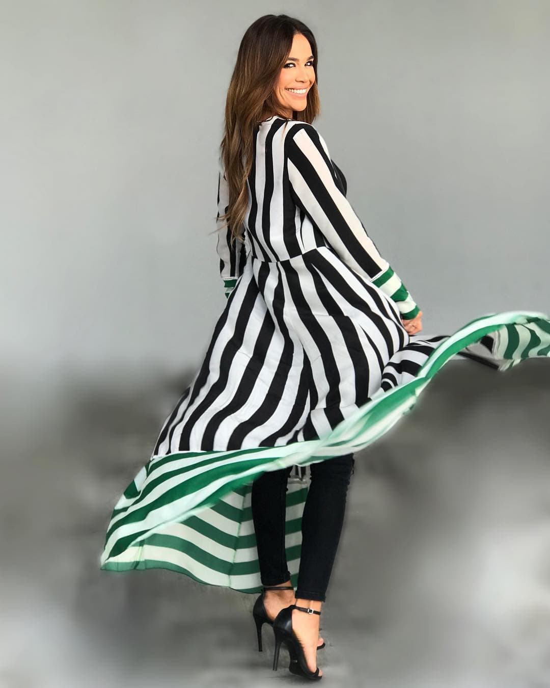 En el 2017 usó este kimono bicolor, en el que combinó las franjas horizontales con las verticales.
<br>