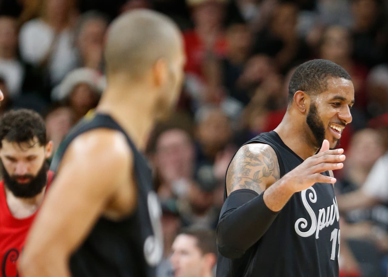 LaMarcus Aldridge Went Off On Christmas Day Game With Season High Score