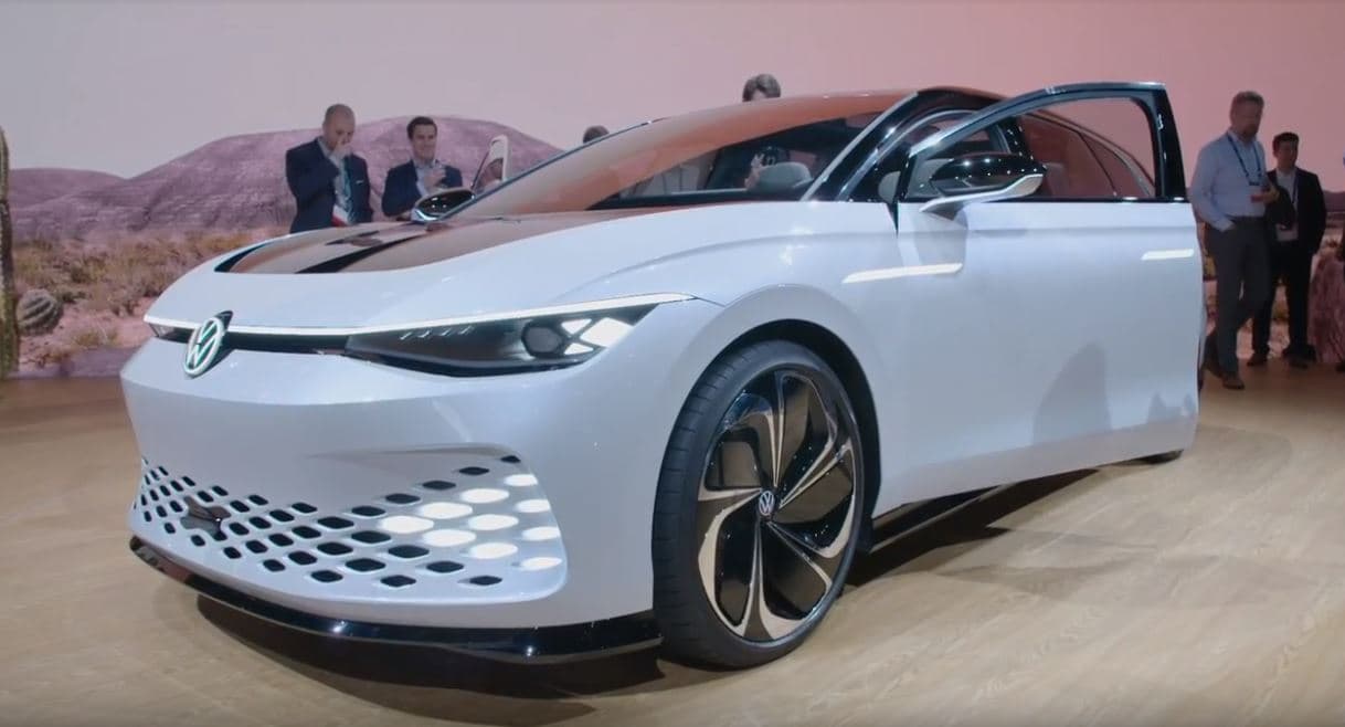 La sede de la puesta es el Centro de Convenciones de Los Ángeles, que en sus 760,000 pies cuadrados albergará a las nuevas propuestas de automóviles de diversas marcas.