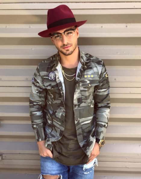 Con 19 años de edad Maluma saltó a la fama mundial y fue nominado al Latin GRAMMY como 'Mejor Artista Nuevo'. Su look siempre ha sido tendencia.