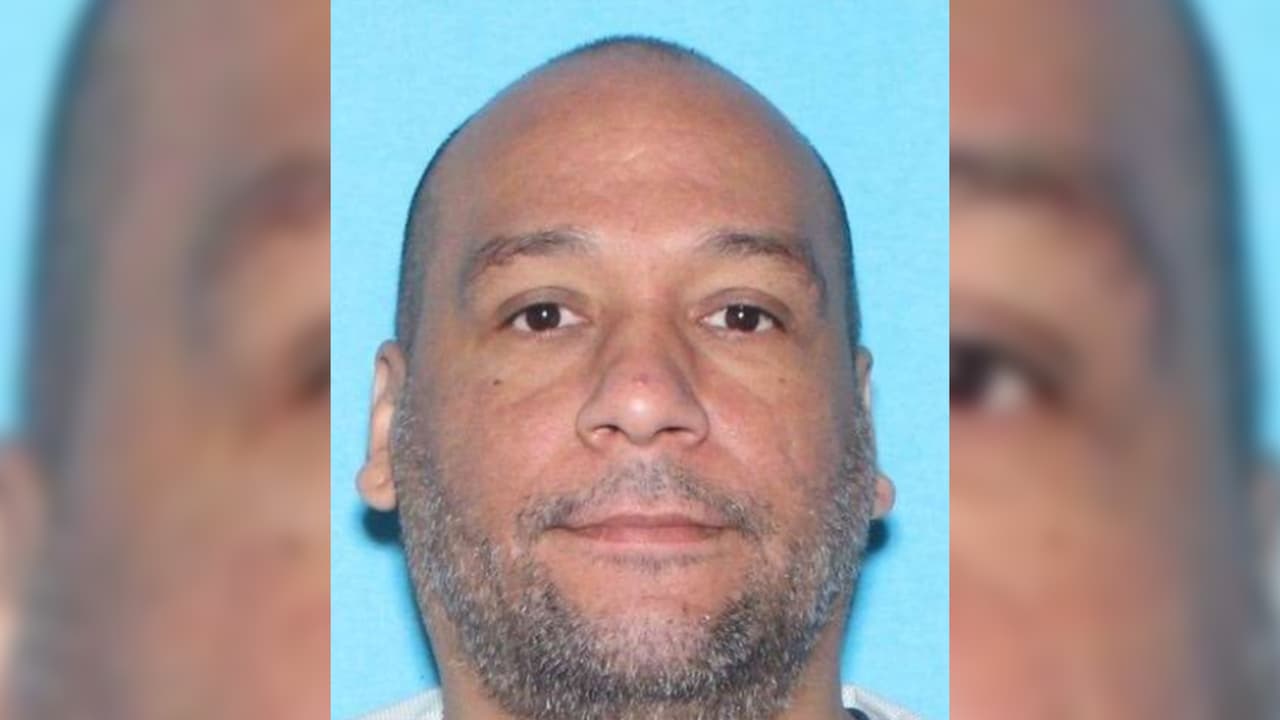 Presentan cargos por pornografía infantil a Michael Ramos, un hombre de Chicago