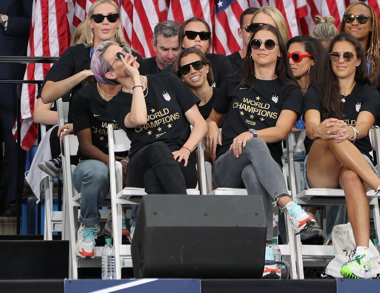 Las jugadoras norteamericanas demandaron a su Federación en 2016 por la evidente desigualdad de condiciones comparado con el selectivo masculino, que ni siquiera lograron calificar a la Copa del Mundo.