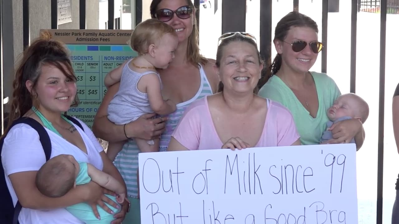 La organización “La Leche Materna, cada onza cuenta” indica que las leyes federales y del estado de Texas reconocen la importancia de la lactancia materna para las mamás.
<br>