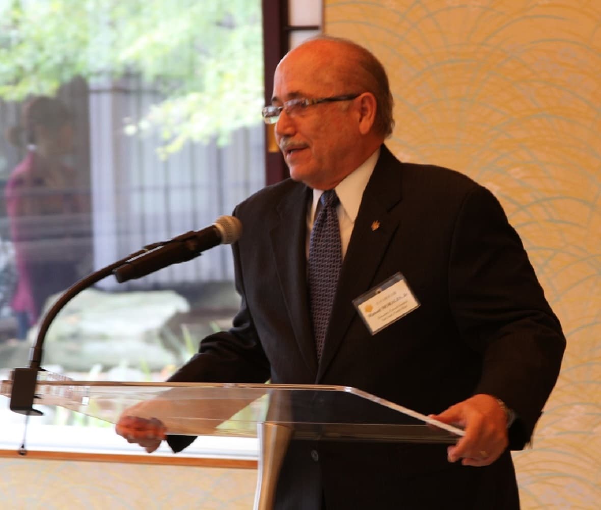 Ha sido cónsul honorario del Japón en Puerto Rico desde febrero de 1997.