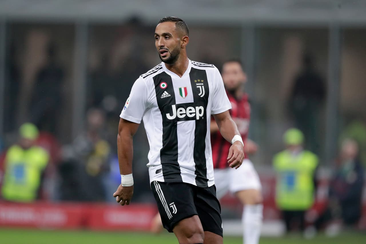 Siguen sonando varios equipos para quedarse con el defensa marroquí Mehdi Benatia. Desde Francia comentan que el Marsella va por él con decisión.