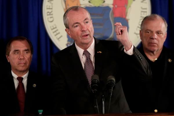 Gobernador Murphy cierra acuerdo con la legislatura sobre el salario mínimo en Nueva Jersey