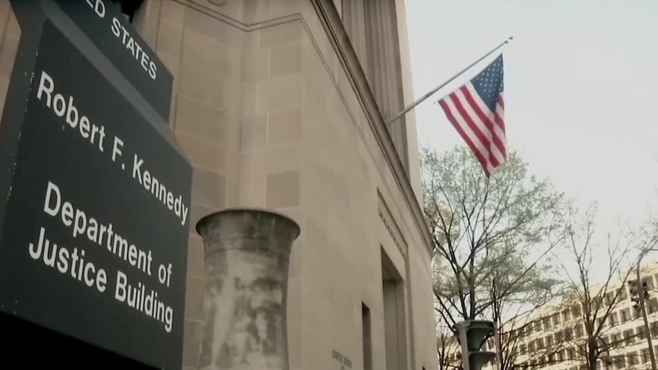 Gobierno y asesoria legal para menores inmigrantes y supuesta investigación de manifestaciones anti ICE por el FBI