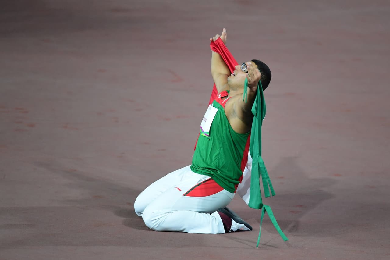 Uziel Muñoz da un bronce histórico para México