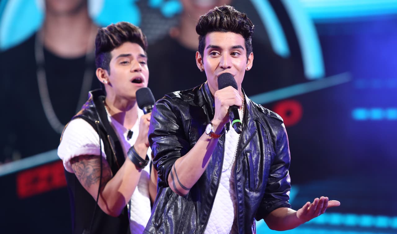 No estamos viendo doble. Ezequiel y Jeremías Cárdenas lograron el 100% de los votos de las chicas y continúan a la siguiente fase.