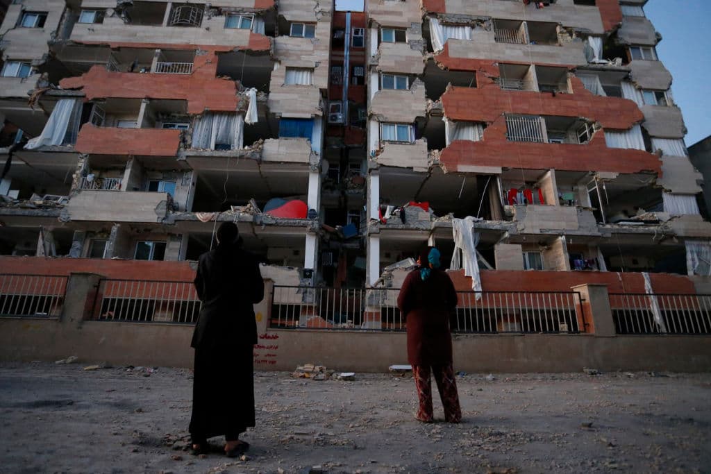 "Desgraciadamente hay 207 muertos y unos 1,700 heridos", dijo este lunes a la televisión estatal Behnam Saidi, jefe adjunto de la célula de crisis instalada por el ministerio iraní del Interior. El balance anterior era de 164 muertos.