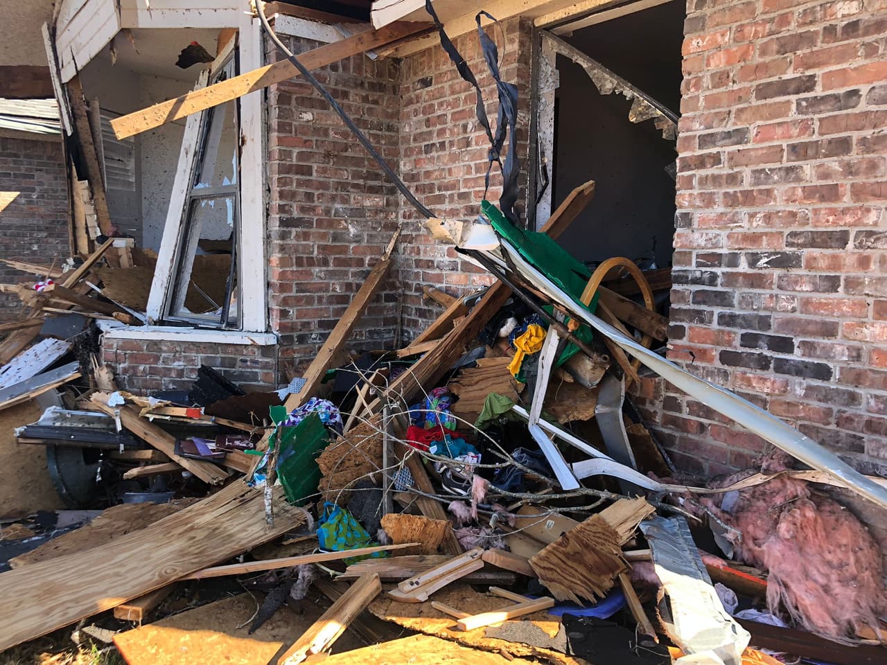 ¿Sufriste daños por el tornado?: Así puedes reportarlo a las autoridades de Texas 